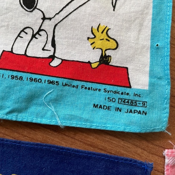 Vintage Snoopy / Charlie Brown Handkerchief lot -1965 - Picture 2 of 11
